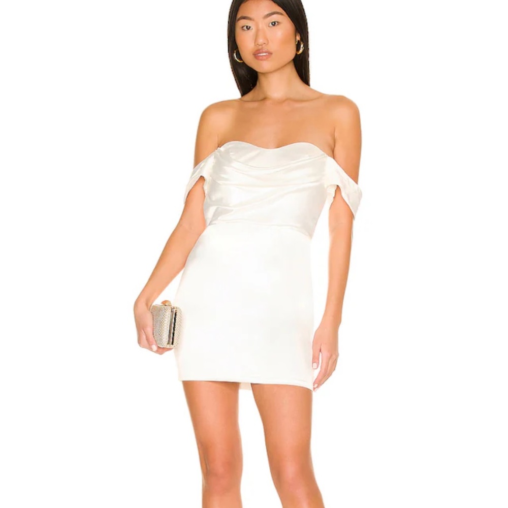 NEVER WORN revolve More to Come Bella Off Shoulder Dress